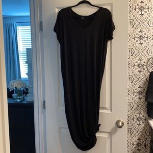 Vici Black Maxi Dress